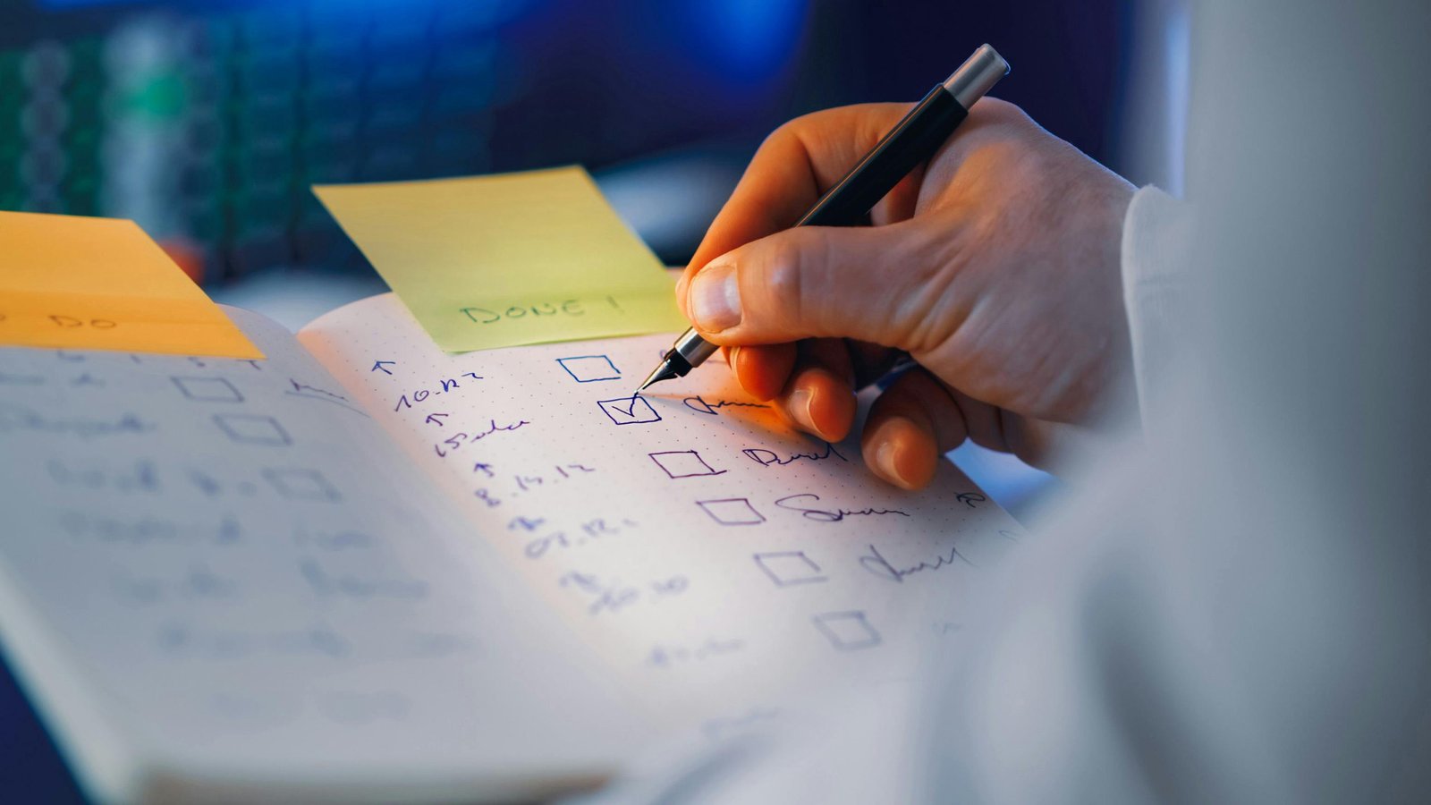 A Science Journalist’s Guide to Decoding Social Media Hype